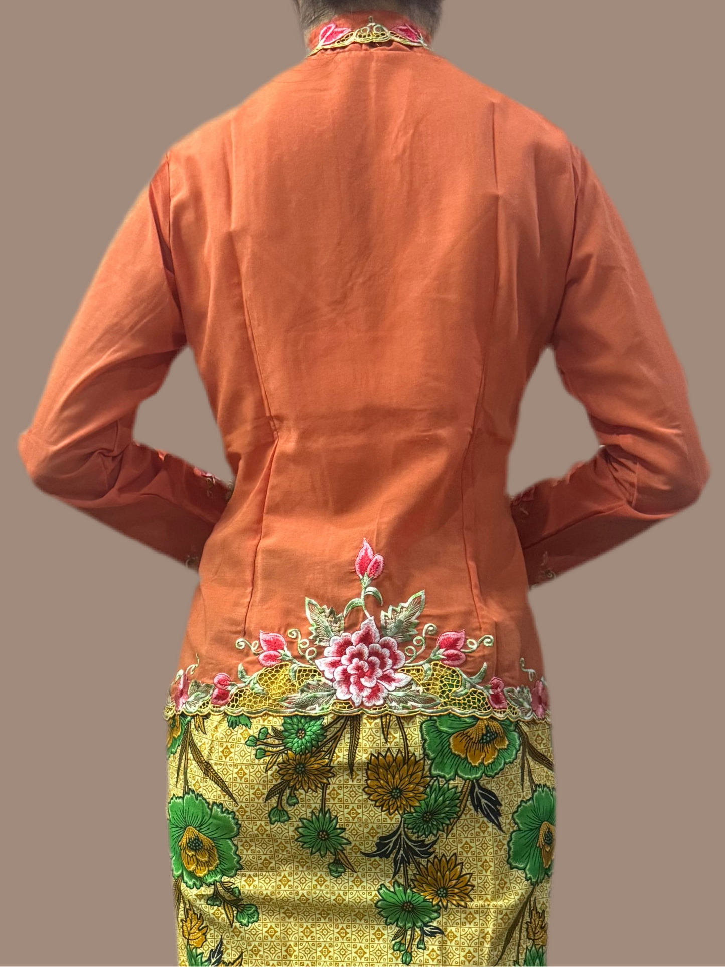 Kebaya Top Orange